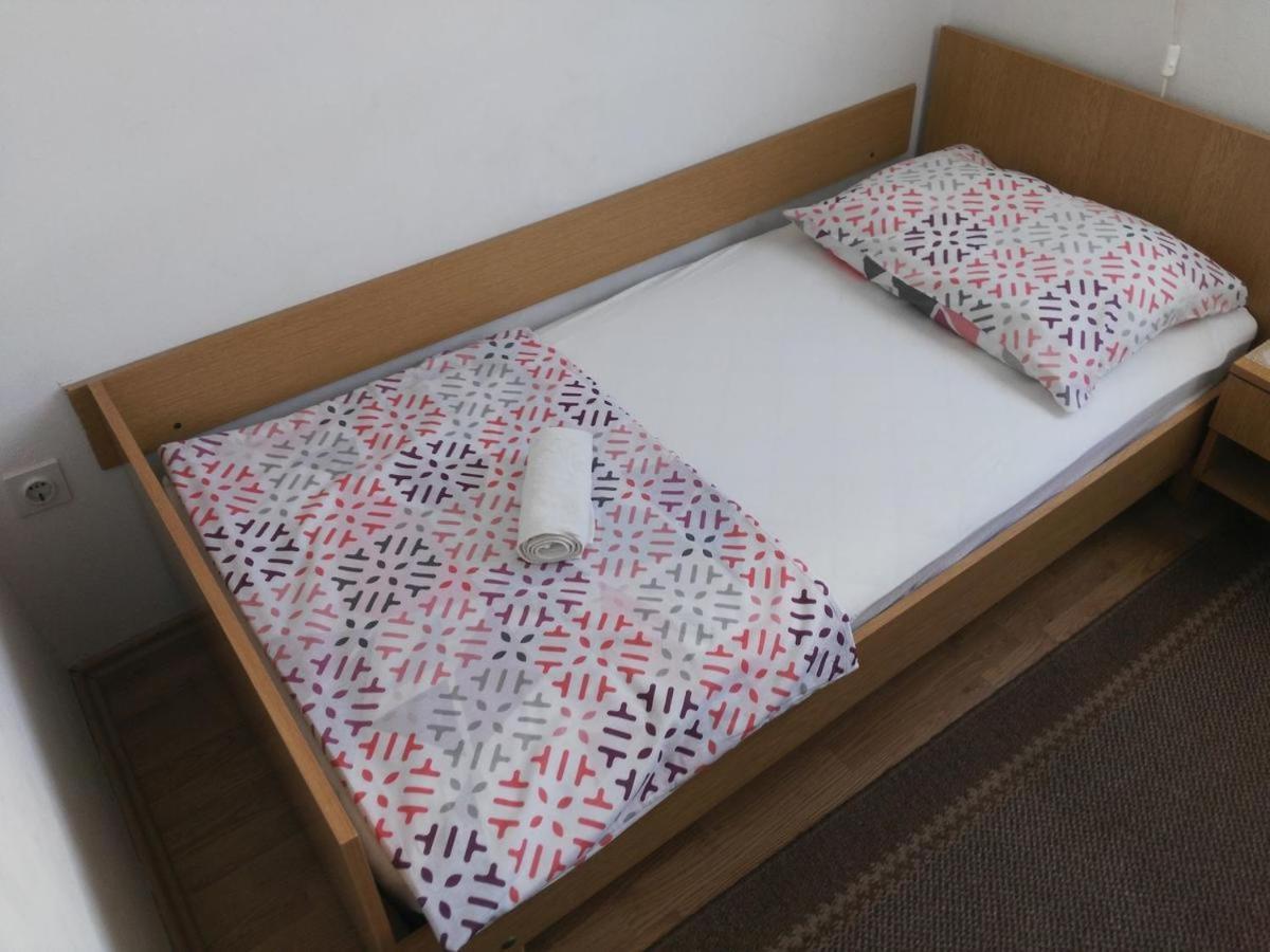 Apartmani Karuza ノヴァリャ エクステリア 写真